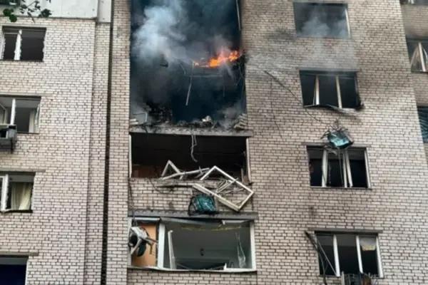 У Києві 25 вересня після удару дрона по будинку на Печерську є постраждалі